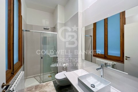 Apartamento de 2 dormitorios en venta en Barcelona, Cataluña, Spain № 5944 - foto 13