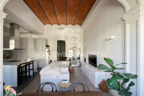 Apartamento de 2 dormitorios en venta en Barcelona, Cataluña, Spain № 5944 - foto 6