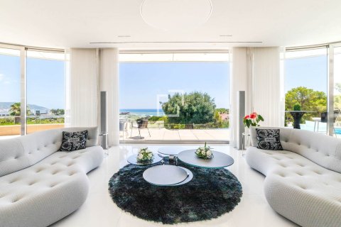 Villa de 5 dormitorios en venta en Sitges, Barcelona, Cataluña, Spain № 4192 - foto 2