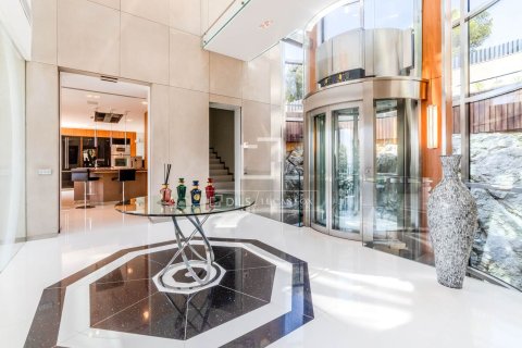 Villa de 5 dormitorios en venta en Sitges, Barcelona, Cataluña, Spain № 4192 - foto 8