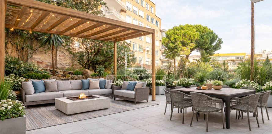 Apartamento de 4 dormitorios en venta en Barcelona, Cataluña, Spain № 4188