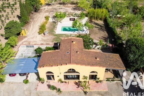 Сasa de 4 dormitorios en venta en Castellví de la Marca, Barcelona, Cataluña, Spain № 4634 - foto 2