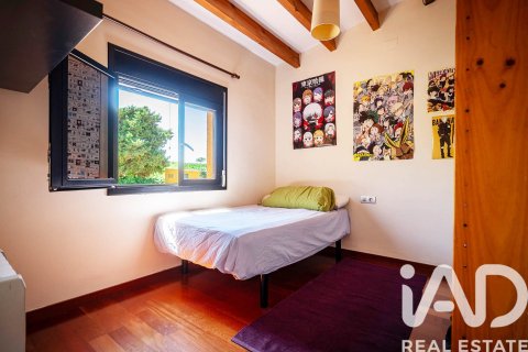 Сasa de 4 dormitorios en venta en Castellví de la Marca, Barcelona, Cataluña, Spain № 4634 - foto 17
