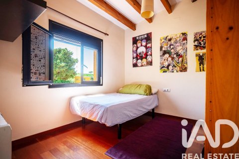 Сasa de 4 dormitorios en venta en Castellví de la Marca, Barcelona, Cataluña, Spain № 4634 - foto 20