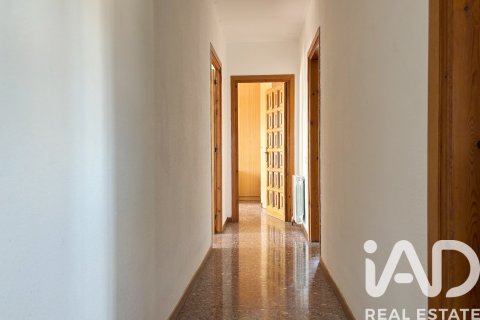 Сasa de 7 dormitorios en venta en Roda de Berà, Tarragona, Cataluña, Spain № 4631 - foto 10