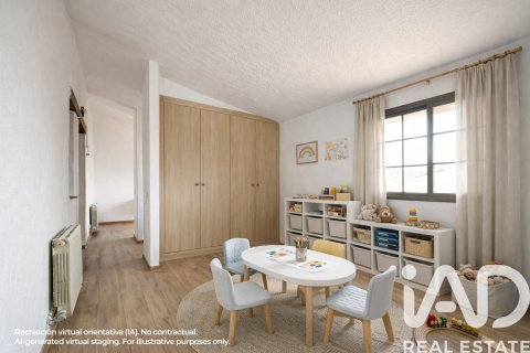 Сasa de 7 dormitorios en venta en Roda de Berà, Tarragona, Cataluña, Spain № 4631 - foto 23