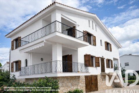 Сasa de 7 dormitorios en venta en Roda de Berà, Tarragona, Cataluña, Spain № 4631 - foto 27