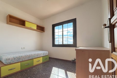 Сasa de 7 dormitorios en venta en Roda de Berà, Tarragona, Cataluña, Spain № 4631 - foto 18