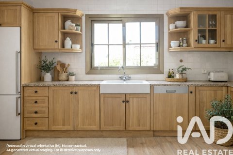 Сasa de 7 dormitorios en venta en Roda de Berà, Tarragona, Cataluña, Spain № 4631 - foto 11
