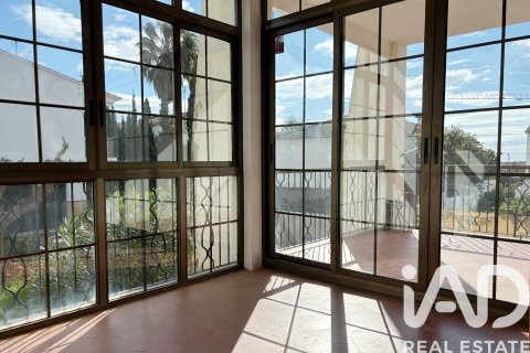 Сasa de 7 dormitorios en venta en Roda de Berà, Tarragona, Cataluña, Spain № 4631 - foto 12